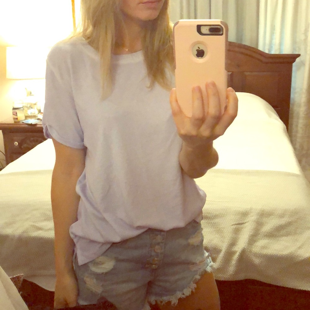 loose tee